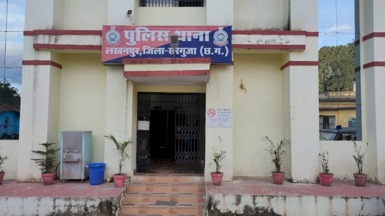 लखनपुर मजार के पास से हुई दो मोटरसाइकिल चोरी, मामला दर्ज