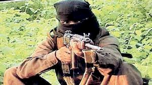 CG NAXAL BREAKING NEWS : किसी को भी नहीं बक्शते नक्सली, अपने ही साथी नक्सली को गोली मारकर की हत्या, पर्चा फेंक बताई मौत की ये वजह…