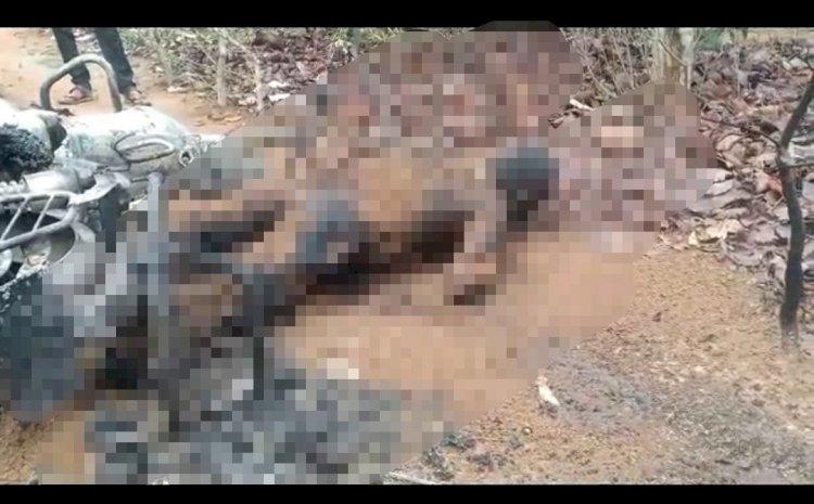 CG- मौत का VIDEO: बाइक सवार युवक पर अचानक गिरा 11 केवी विद्युत तार,तड़प-तड़पकर निकला दम...देखें दिल दहला देने वाला VIDEO…