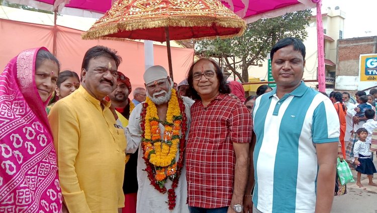 संसदीय सचिव रेखचंद जैन ने कांग्रेस परिवार के साथ किया सांई बाबा के पालकी का स्वागत...