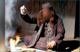 CG CRIME NEWS : झाड़ फूंक के चक्कर में पिता ने गवाई बेटे की जान, पढ़े पूरी खबर