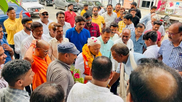 भाजपा प्रदेश महामंत्री अग्रवाल का विशाल वाहन रैली निकाल किया भव्य स्वागत
