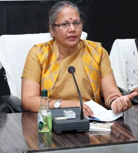 CG BREAKING NEWS : थाना प्रभारी टाटीबंध को आवेदिका की सुरक्षा के लिए जिम्मेदारी सौंपी...