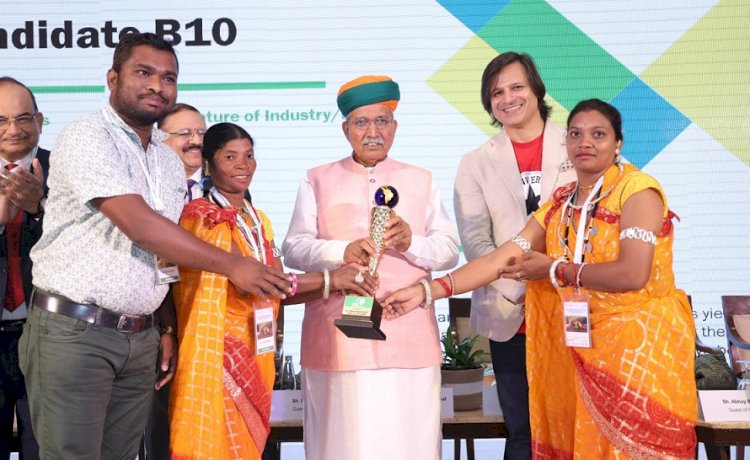 छत्तीसगढ़ लिख रहा है आत्मविश्वास और आत्मनिर्भरता का नया अध्याय, सुशासन और महिला सशक्तिकरण के लिए पृथ्वी अवॉर्ड्स से हुआ सम्मानित...देखे वीडियो…