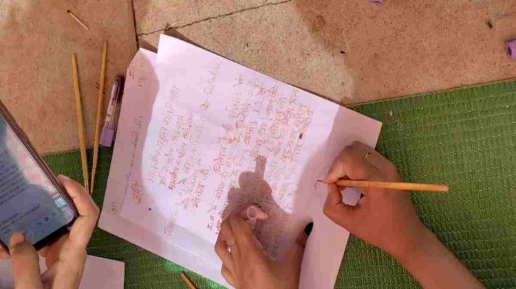 CG ब्रेकिंग : नियमितिकरण का वादा निभाने दिव्यांग महिला ने खून से राहुल गांधी को लिखा पत्र....