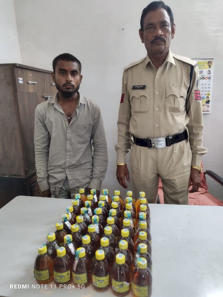 RAIPUR CRIME NEWS : रायपुर पुलिस का नशा के विरूद्ध व्यापक जन जागरूकता अभियान ‘‘हैलो जिंदगी’’ के दौरान अवैध रूप से शराब का परिवहन करते दो आरोपियों को किया गया गिरफ्तार