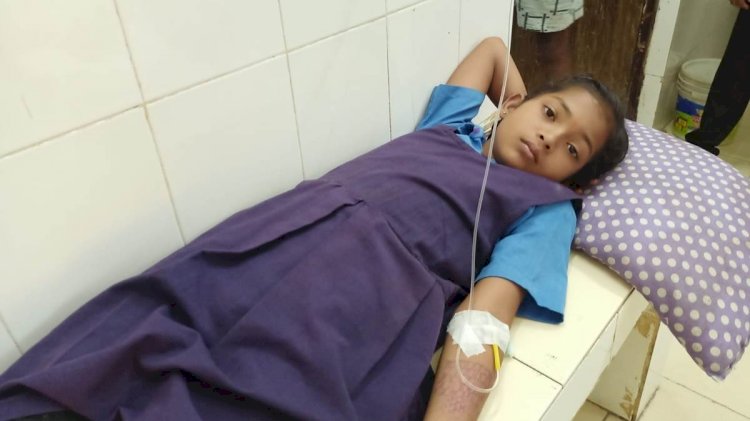 CG ब्रेकिंग : स्कूल में मिड डे मील खाने के बाद 14 बच्चे पड़े बीमार, अस्पताल में कराया गया भर्ती....