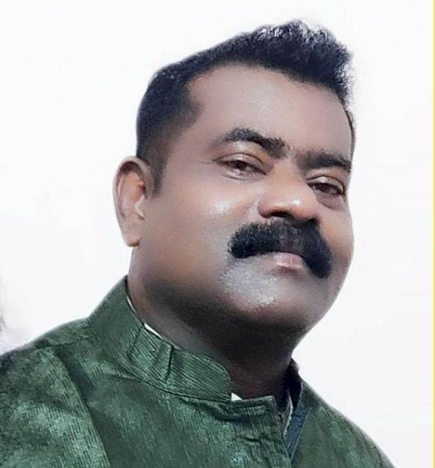 CG Political News : IAS नीलकंठ टेकाम ने दिया इस्तीफा, इस पार्टी में हो सकते हैं शामिल.....