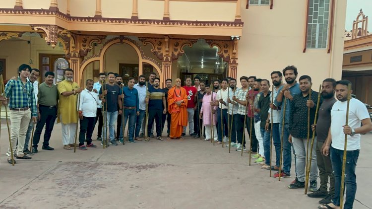 महामंडलेश्वर स्वामी हंसराम उदासीन ने दंड देकर सनातन धर्म की रक्षा का दिलाया संकल्प