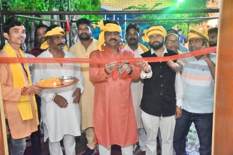 यादव समाज द्वारा आयोजित 56 भोग एवं छट्टी महोत्सव में शामिल हुए संसदीय सचिव रेखचंद जैन एवं जिलाध्यक्ष सुशील मौर्य...