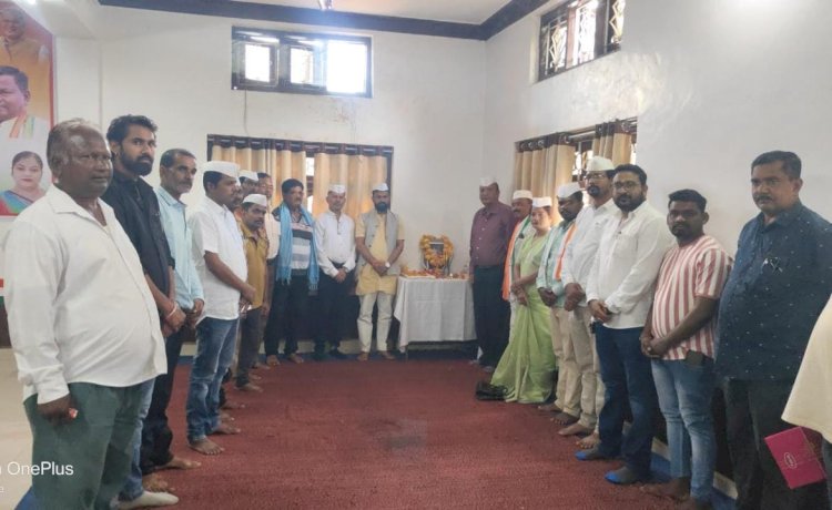 शहर जिला कॉंग्रेस कमेटी ने मनाई स्वतंत्रता संग्राम सेनानी बैरिस्टर छेदीलाल ठाकुर की 67वीं पुण्यतिथि...