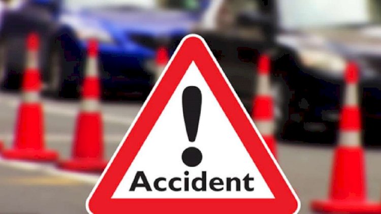 CG ACCIDENT ब्रेकिंग : दर्दनाक सड़क हादसा, यात्री बस ने बाइक सवारोें को कुचला, 2 लोगों की मौके पर हुई मौत, 1 गंभीर रूप से घायल....