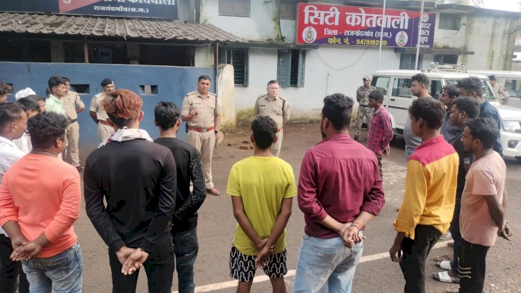 CG गणेश विसर्जन झांकी व ईद मिलादुन्नबी के मद्देनजर बदमाशों को मारपीट व गुंडागर्दी न करने की समझाइए दी गई...