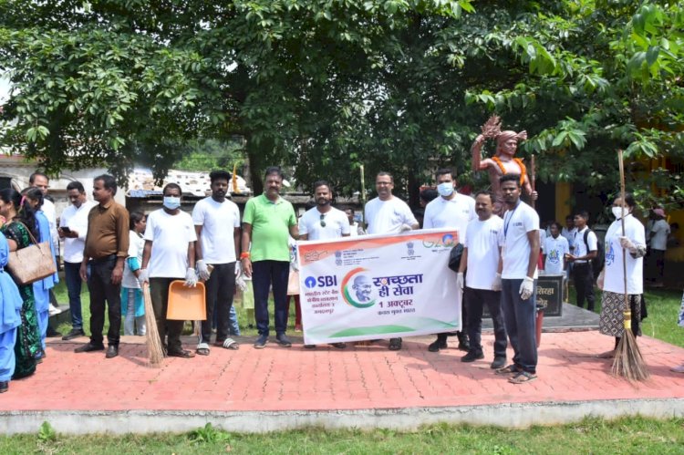 स्वच्छता ही सेवा के तहत पूरे शहरवासियों ने श्रमदान कर लिया शहर को स्वच्छ और सुंदर बनाने का संकल्प...