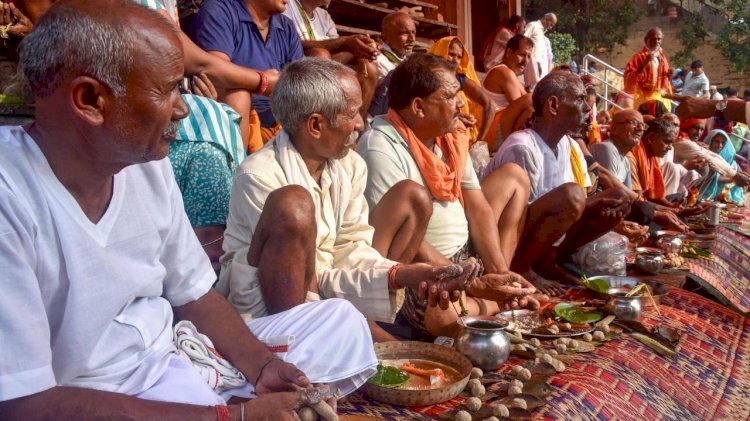 2023: पितृ पक्ष के दौरान इन तीर्थ स्थलों पर करें श्राद्ध, पितरों को मिलेगी मुक्ति.
