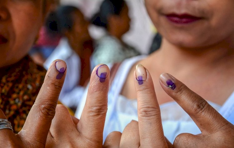 CG Assembly Election 2023 : महिला मतदाताएं निभाएंगी यहां चुनाव में निर्णायक की भूमिका, जानिए क्या कहता है चुनावी गणित....