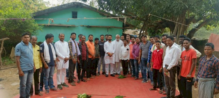 शहर जिला कांग्रेस कमेटी के अध्यक्ष सुशील मौर्य ने ली दरभा व नानगुर ब्लाक कांग्रेस कमेटी की बैठक...