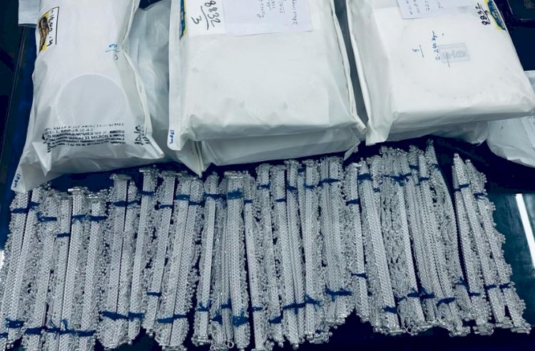 CG में आचार संहिता के दौरान अब तक 5 करोड़ 57 लाख रूपए की नकद और ज्वेलरी की गईं जब्त, 11 हजार 851 लीटर अवैध शराब की बरामद, लगातार बढ़ता जा रहा है आंकड़ा....