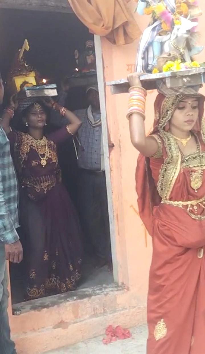 मस्तूरी के हिंर्रि लोहर्सी कोनी और पाली में बड़े धूम धाम से गौरा गौरी पूजन विसर्जन हुआ संपन्न पढ़े पूरी खबर