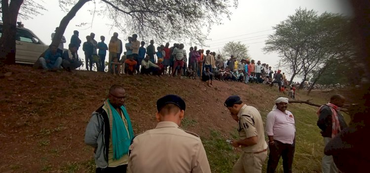 CG Crime News : जमीन विवाद में हत्या, दोस्तों के साथ लाठी-डंडों से पीट-पीटकर ली जान..और फिर...