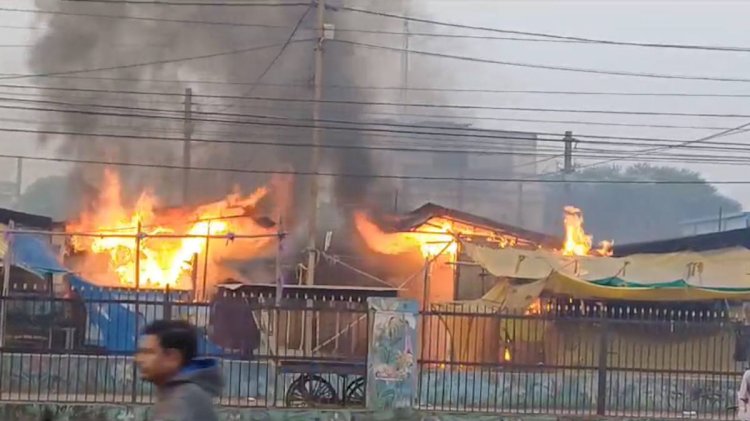 CG ब्रेकिंग : राजधानी की कई दुकानों में लगी भीषण आग, मची अफरा तफरी, लाखों का सामान जलकर खाक.....