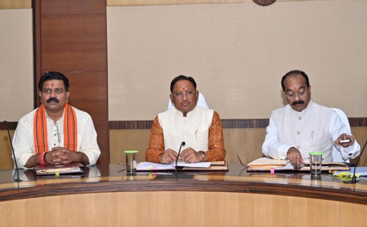 Chhattisgarh Cabinet Meeting: CM साय की अध्यक्षता में कैबिनेट की पहली बैठक शुरू,लिये जा सकते हैं कई बड़े फैसले,देखें तस्वीरें…