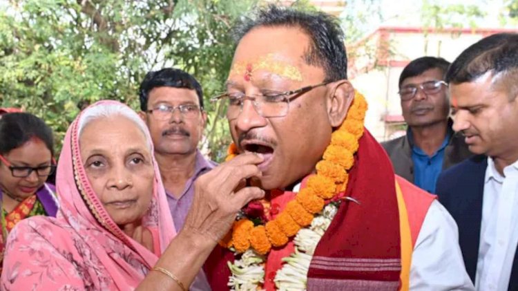 CG - मुख्यमंत्री सीएम विष्णुदेव साय को लेकर कुल पुरोहित ने पहले ही कर दी थी भविष्यवाणी, उनकी माँ से कही थी ये बात....