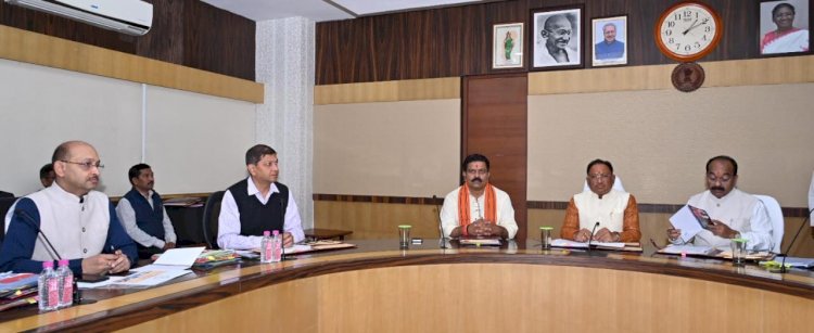 Chhattisgarh Cabinet Meeting : विष्णुदेव साय कैबिनेट की अहम बैठक कल,धान का 3100 रुपए भुगतान सहित इन घोषणाओं पर लग सकती है मुहर....