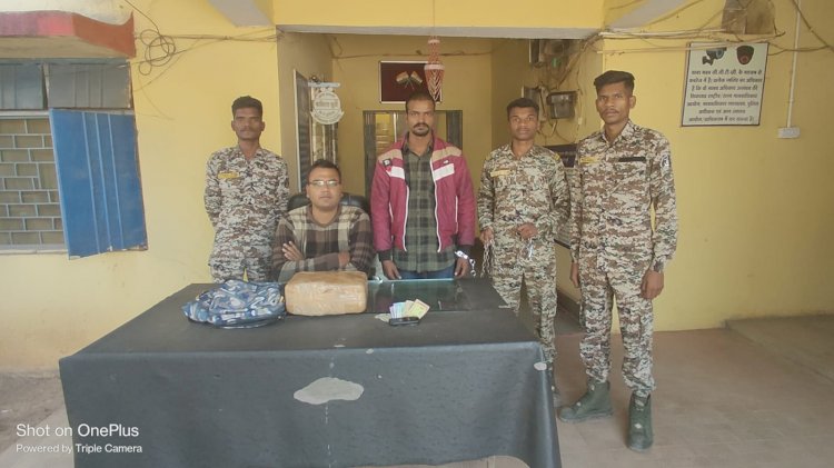 CG - गांजा की तस्करी : अवैध रूप से मादक पदार्थ गांजा परिवहन करने वाले आरोपी को बोधघाट पुलिस ने किया गिरफ्तार, कुल मादक पदार्थ गांजा 05 कि. ग्रा. किमती 50000/- रूपये, नगदी रकम 1740/- रु., Itell कंपनी का कीपैड मोबाइल किया जप्त...