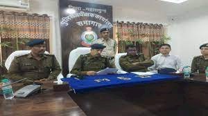 CG CRIME NEWS : पुलिस को मिली बड़ी सफलता, करोड़ो का सोना ले जाते पकड़ाया तस्कर, इस तरह हुआ खुलासा