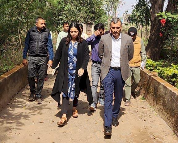 CG:बेमेतरा DM श्री शर्मा ने किये एसडीएम, तहसील कार्यालय, सीएमएचओ,आईटीआई और नगर पालिका कार्यालयों का निरीक्षण...निरीक्षण के दौरान बेमेतरा SDM सुरूचि सिंह रहे उपस्थित
