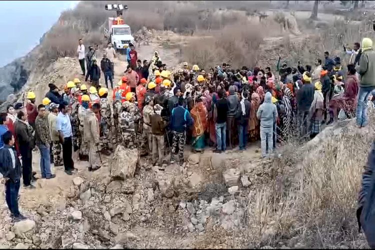 CG NEWS :कोयला खदान में बड़ा हादसा, 3 लोगों की मौत, दो की हालत गंभीर