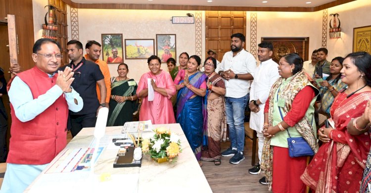 CM साय का बड़ा फैसला: स्व सहायता समूह की महिलाएं अब फिर करेंगी रेडी-टू-ईट का संचालन.....