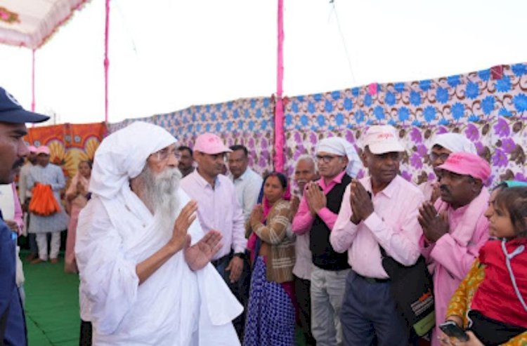 इस समय 90% लोग दु:खी हैं, जहां जाता हूं, दुखियारों की लाइन ही लगी रहती है, उपाय ले लो - सन्त बाबा उमाकान्त महाराज