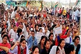 BIG BREAKING : छत्तीसगढ़ में होगा अनियमित कर्मचारियों का नियमितीकरण! साय सरकार ने बनाई कमेटी