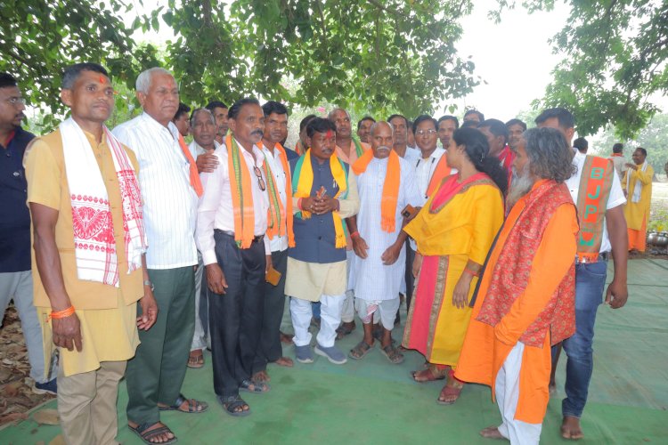 कांग्रेस ने पिछले पांच वर्षो तक केवल मूल आदिवासियों की उपेक्षा की : महेश कश्यप