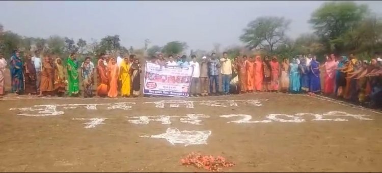 मस्तूरी जनपद पंचायत के अंतर्गत आने वाले ग्राम पंचायत बोहारडीह में मनाया गया चुनाव तिहार लोगों को बिना प्रलोभन में आए सत प्रतिशत मतदान करने दिलाई गई शपथ पढ़े पूरी खबर
