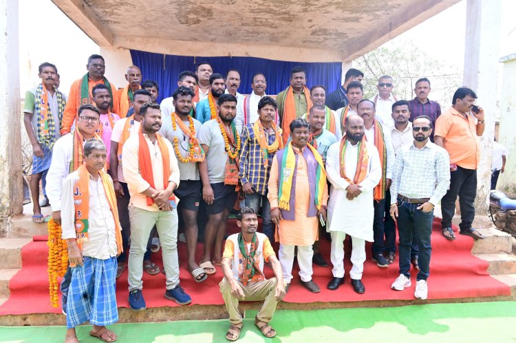 CG - लोकसभा चुनाव में भाजपा ने झोंकी ताकत,मंत्री रामविचार नेताम पहुंचे बस्तर मांगा महेश कश्यप के लिए वोट...