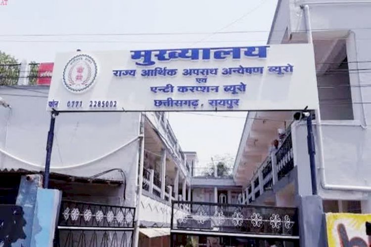 CG Liquor Scam : EOW की दूसरे दिन ताबड़तोड़ कार्रवाई, राजधानी में इन जगहों पर मारा छापा, अनवर ढेबर व उनके भाईयों के यहां पहुंची टीम, अनबर ढेबर पहले ही हो चुके हैं गिरफ्तार.....
