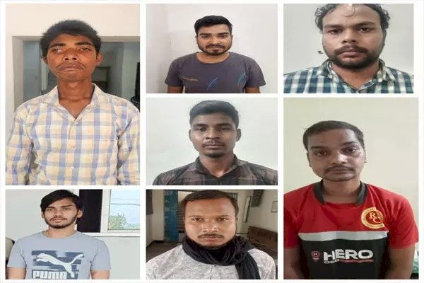 CG - चाइल्ड पोर्नोग्राफी पर पुलिस की बड़ी कार्रवाई : 8 आरोपी गिरफ्तार, मोबाइल और सिम जब्त, ऐसे चढ़े पुलिस के हत्थे......