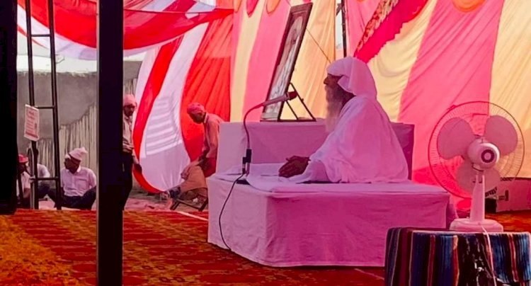 रट लो की तकलीफों को दूर करने और भविष्य में तकलीफें न आवे, उसके लिए जयगुरुदेव नाम की ध्वनि हमको बोलना है...