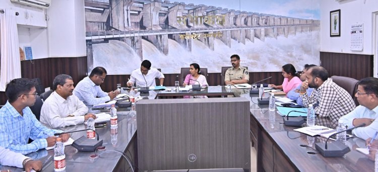 गंगरेल बांध में सुविधाओं के विस्तार के लिए कलेक्टर ने ली अधिकारियों की बैठक...
