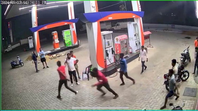 CG- बदमाशों ने फिर मचाया आतंक : दो गुटों में गैंगवार, पेट्रोल पंप में धारदार हथियार से किया जानेलवा हमला, जमकर चला चाकू-उस्तरा, 5 युवक घायल.....