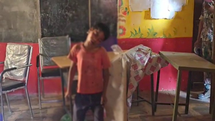 CG छात्र का मिला शव : स्कूल में फंदे से लटकती मिली तीसरी के छात्र की लाश, परिजनों ने जताई हत्या की आशंका, मचा हड़कंप…..