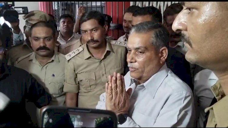 CG - लोक आयोग के आयुक्त जस्टिस शर्मा ने मांगी माफी, कल होगी कड़ी कार्रवाई, जानिए आखिर ऐसा क्या हुआ कि मांगनी पड़ी माफी.....