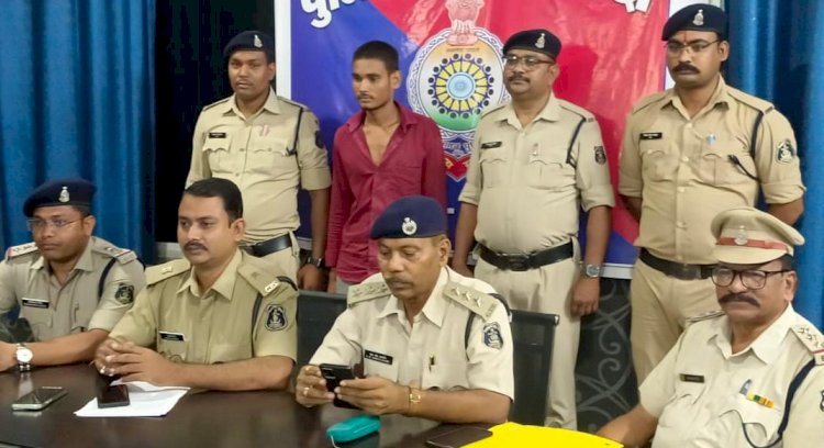 CG : नवविवाहिता को बेल्ट-दुपट्टे से गला दबाकर उतारा मौत के घाट, पत्नी का हत्यारा शराबी पति गिरफ्तार....