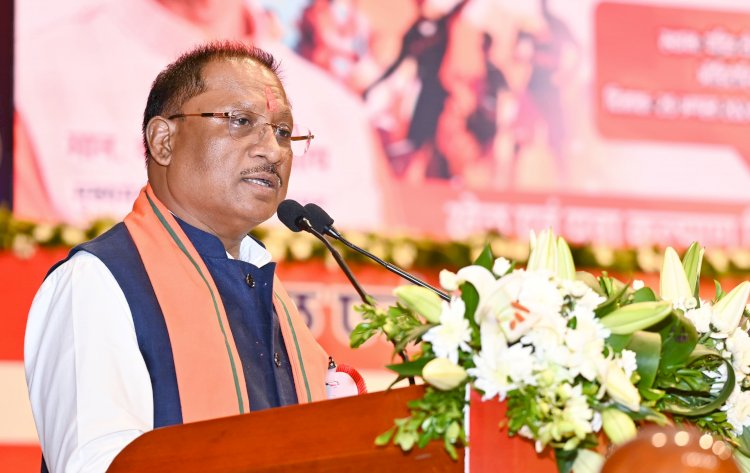 CG ब्रेकिंग: खेल अलंकरण समारोह में CM साय का बड़ा ऐलान, स्वर्ण पदक जीतने वाले खिलाड़ियों को 3 करोड़, रजत पदक पर 2 करोड़ और कांस्य पदक पर 1 करोड़ रुपए देगी सरकार....
