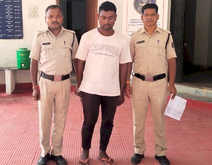 CG- Facebook में अश्लील पोस्ट करना पड़ा महंगा: महिला की बनाई थी फेक ID, मोबाइल को तोड़कर फेंका, भाग गया तमिलनाडु, फिर हुआ ये