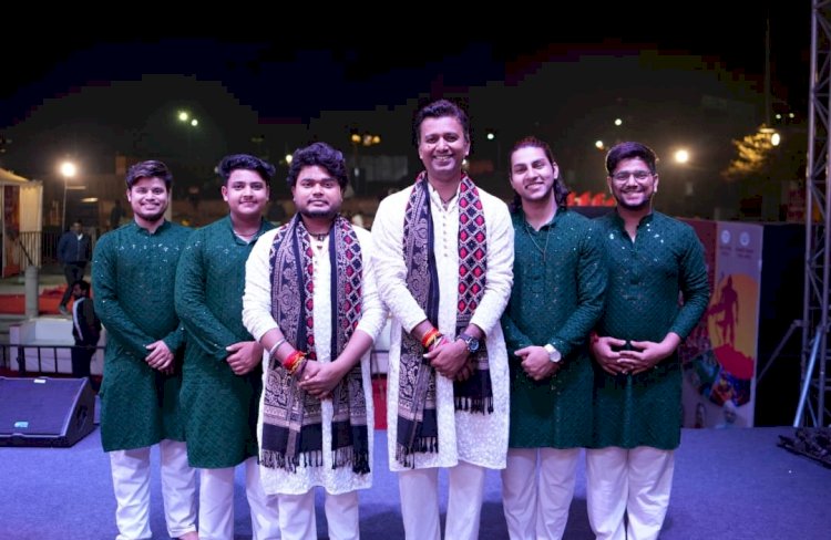 जगदलपुर का सबसे भव्य गरबा उत्सव – 'Garba Delight 2.0 : 5, 6 और 7 अक्टूबर 2024 को गुप्ता फार्म हाउस में रोटरी क्लब ऑफ और DN इवेंट्स द्वारा प्रस्तुत किया जा रहा है, तैयार हो जाइए, क्योंकि ये तीन दिन होंगे जश्न, संगीत और संस्कृति के संगम का...