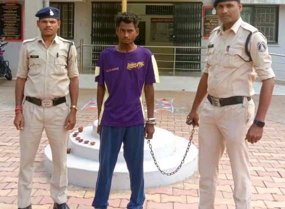 CG- बड़े भाई की निर्मम हत्या: इस वजह से था विवाद, छोटा भाई गिरफ्तार